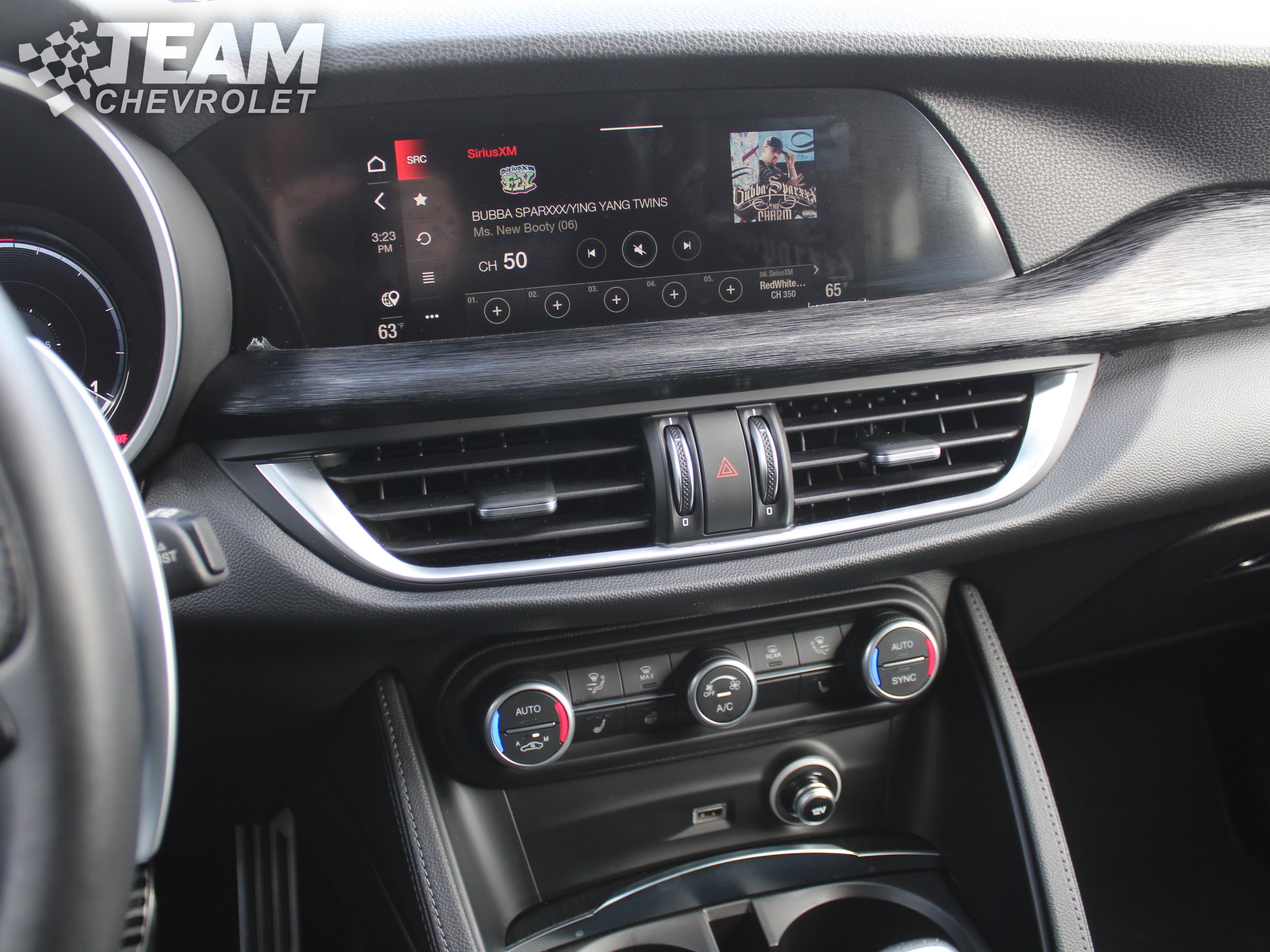 Used 2024 Alfa Romeo Stelvio Sprint image 16