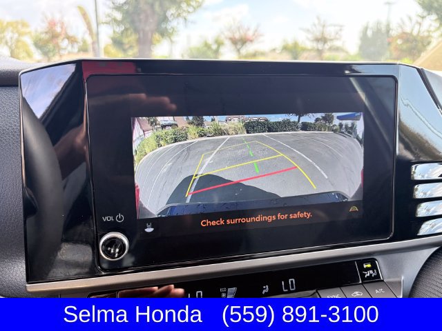 Used 2025 Toyota Camry SE FWD image 17
