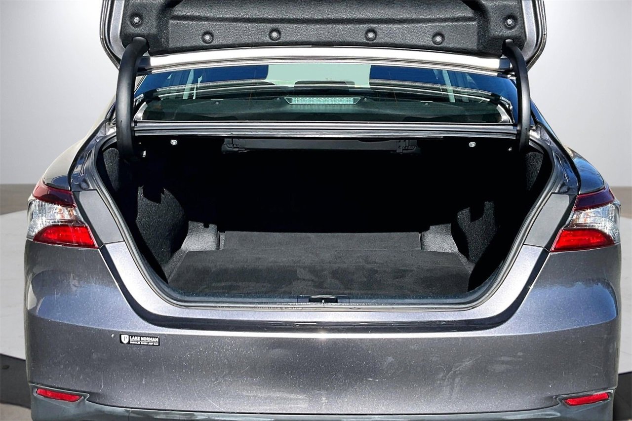 Used 2023 Toyota Camry LE image 23