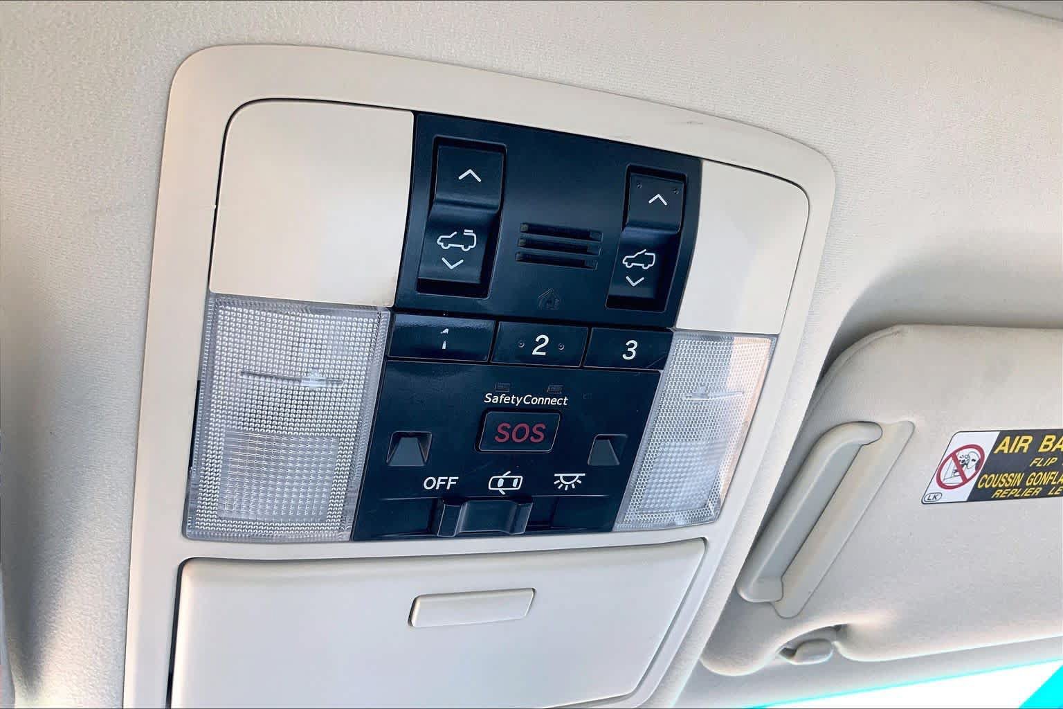 Used 2011 Lexus GX 460 w/ Comfort Plus Pkg AWD/4WD image 34