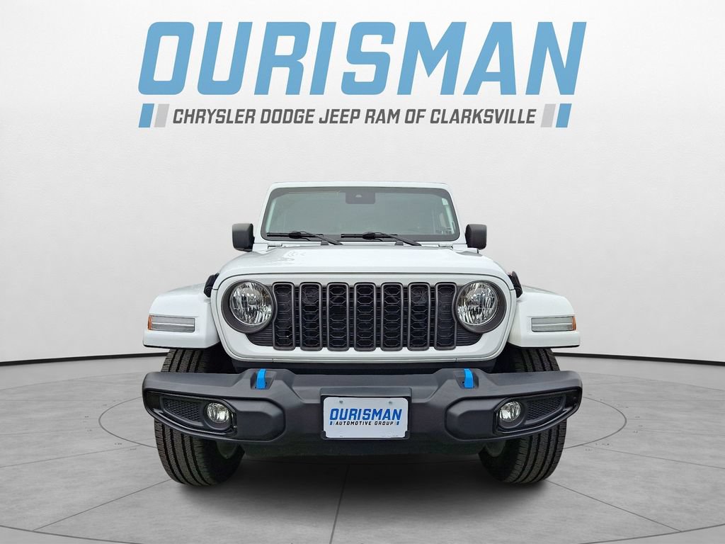 Used 2024 Jeep Wrangler Unlimited AWD/4WD image 2