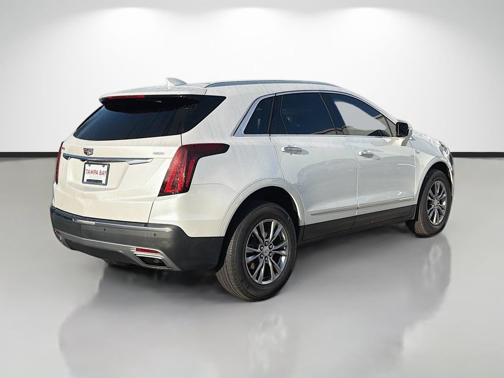 Used 2021 Cadillac XT5 Premium Luxury FWD image 3