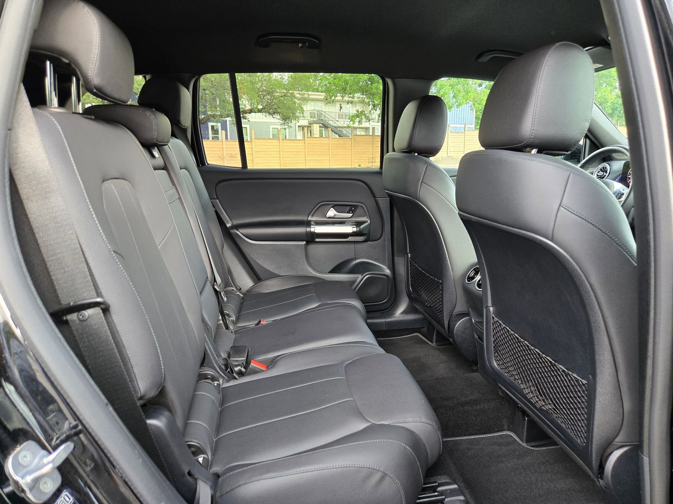 Used 2024 Mercedes-Benz GLB 250 image 26