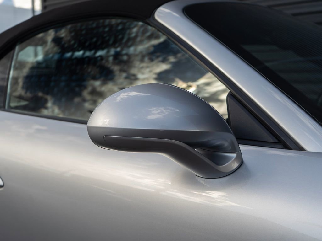 Used 2017 Porsche 911 Carrera S image 15