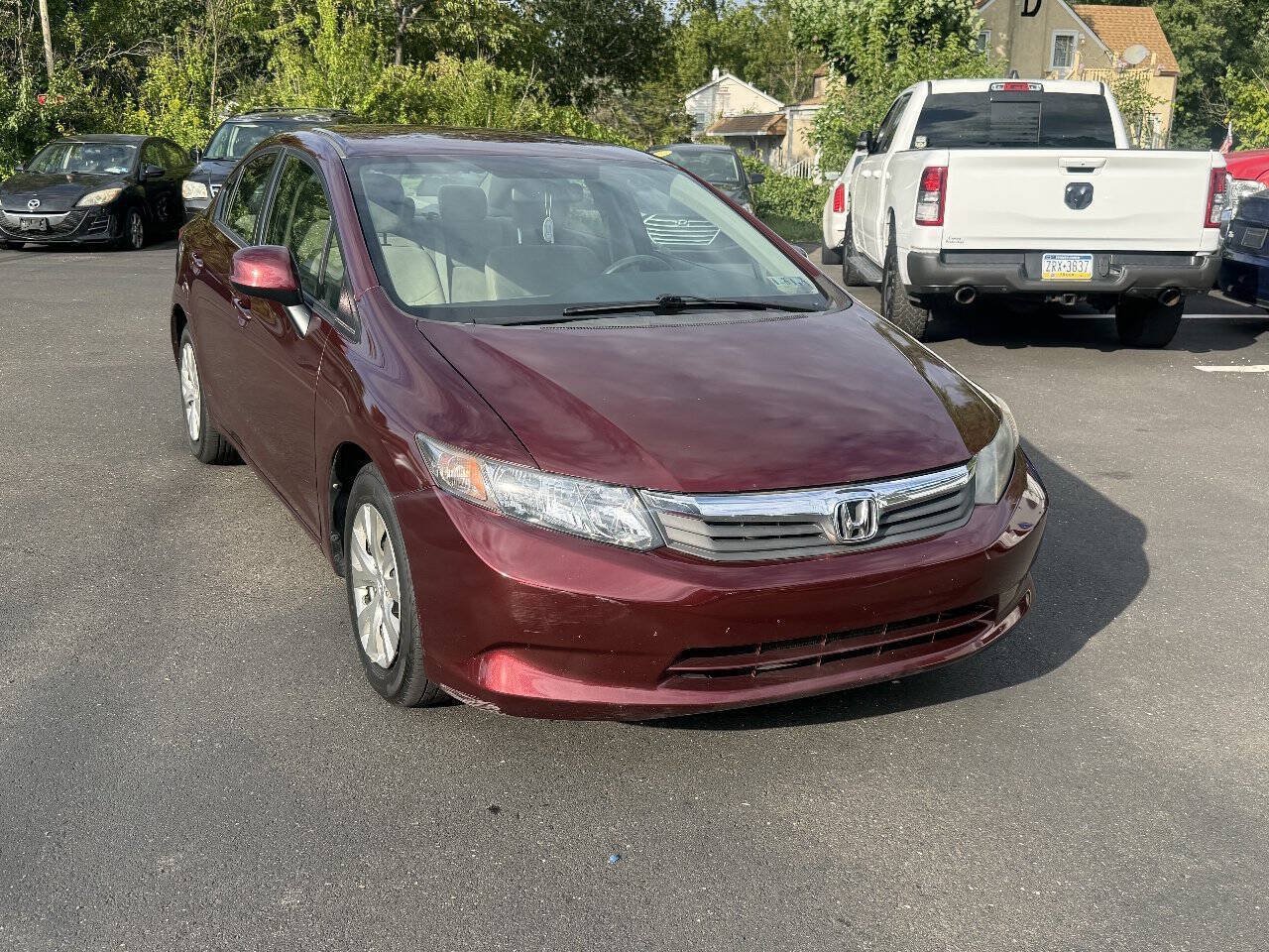 Used 2012 Honda Civic LX image 2