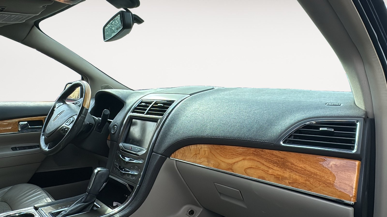 Used 2013 Lincoln MKX FWD image 14