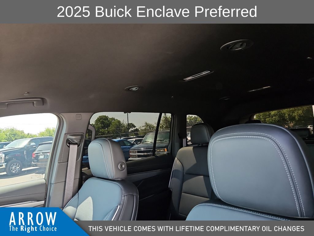 Used 2025 Buick Enclave Preferred w/ Power Package FWD image 22
