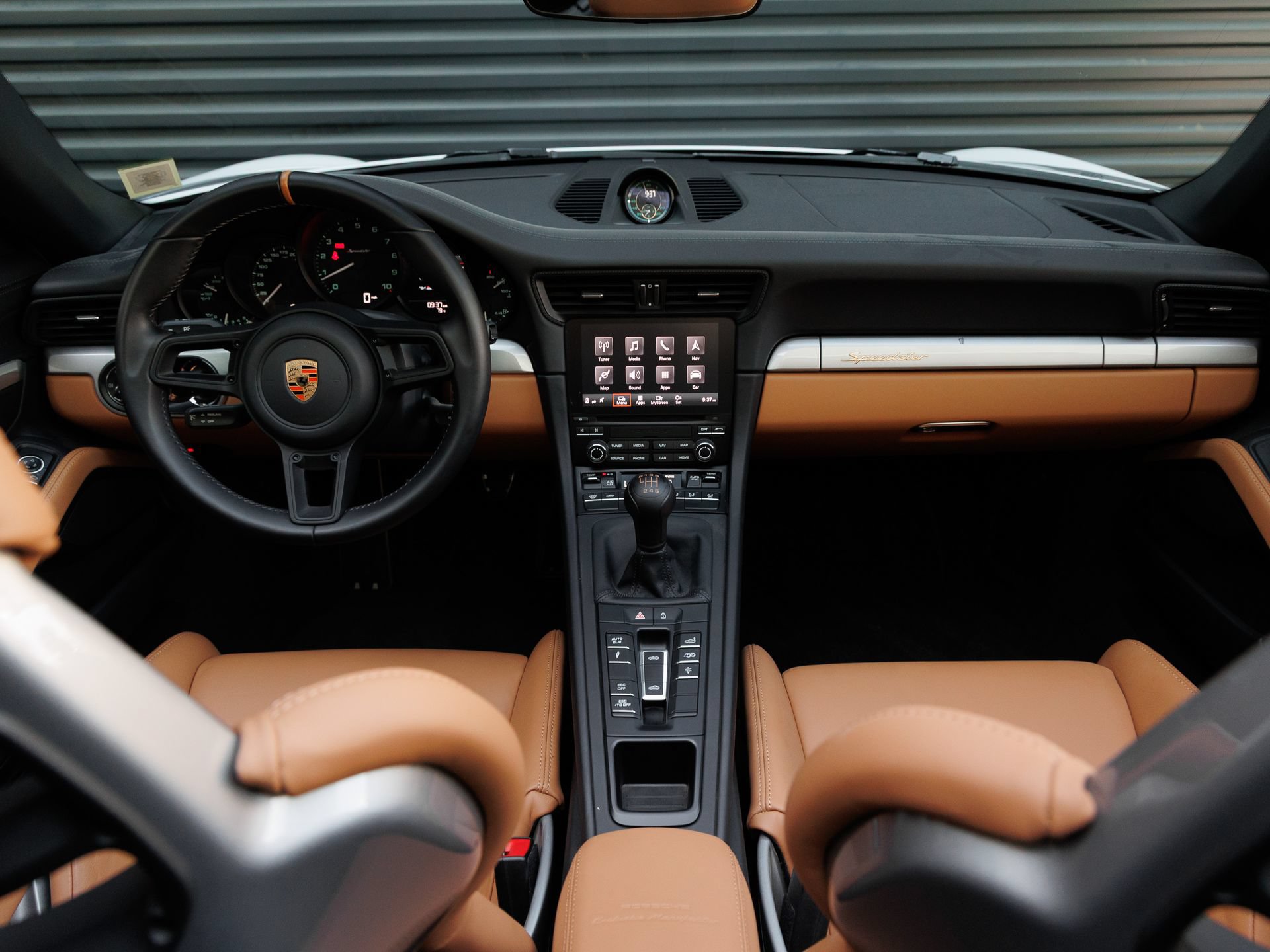 Certified 2019 Porsche 911 Speedster RWD image 20
