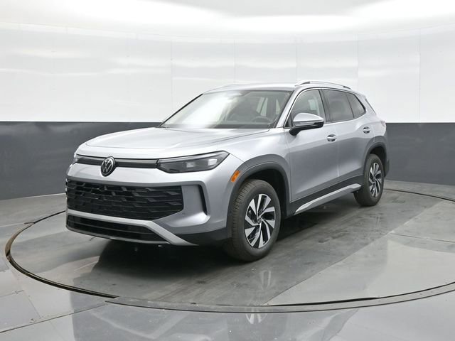 New 2026 Volkswagen Tiguan S image 3