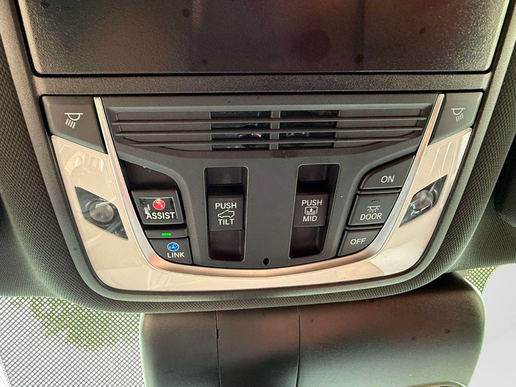 Certified 2024 Acura RDX w/ Advance Package AWD/4WD image 28