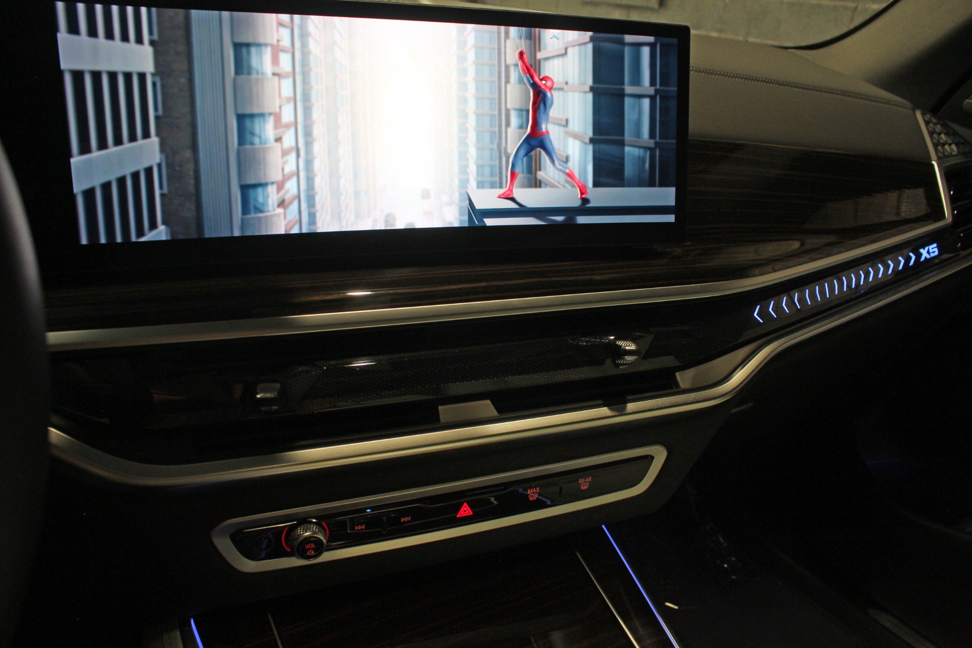 Used 2024 BMW X5 sDrive40i w/ Premium Package RWD image 60