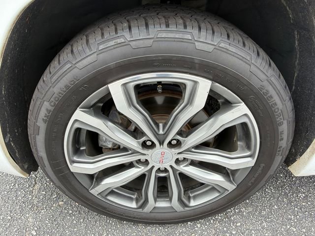 Used 2018 GMC Terrain Denali w/ Comfort Package image 11