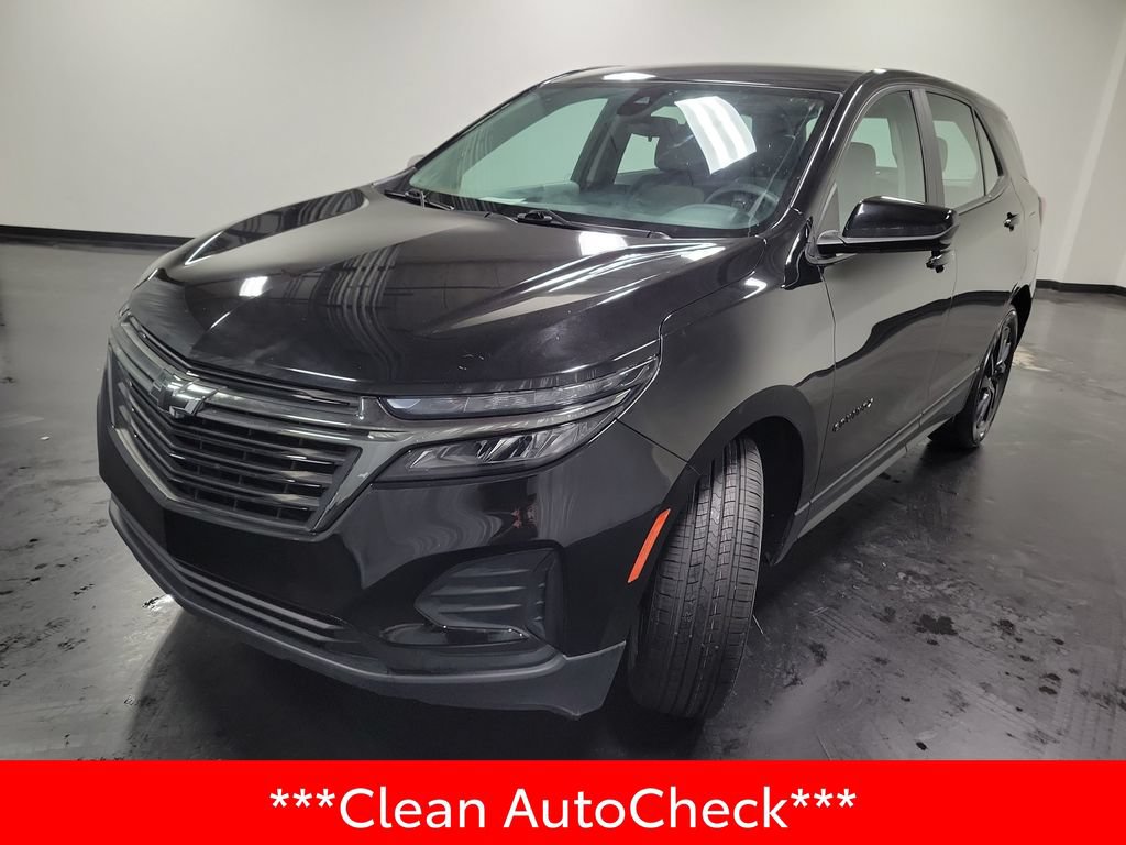Used 2023 Chevrolet Equinox LS w/ Midnight Edition FWD image 4
