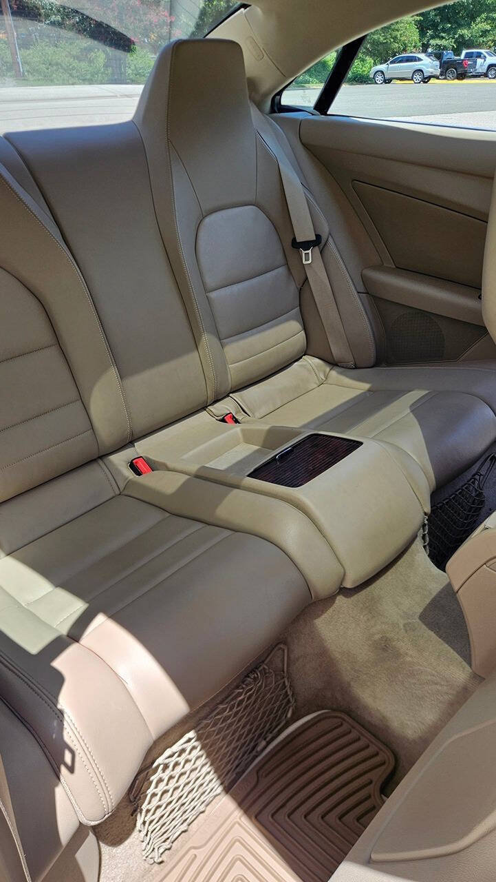 Used 2010 Mercedes-Benz E 550 Coupe image 97
