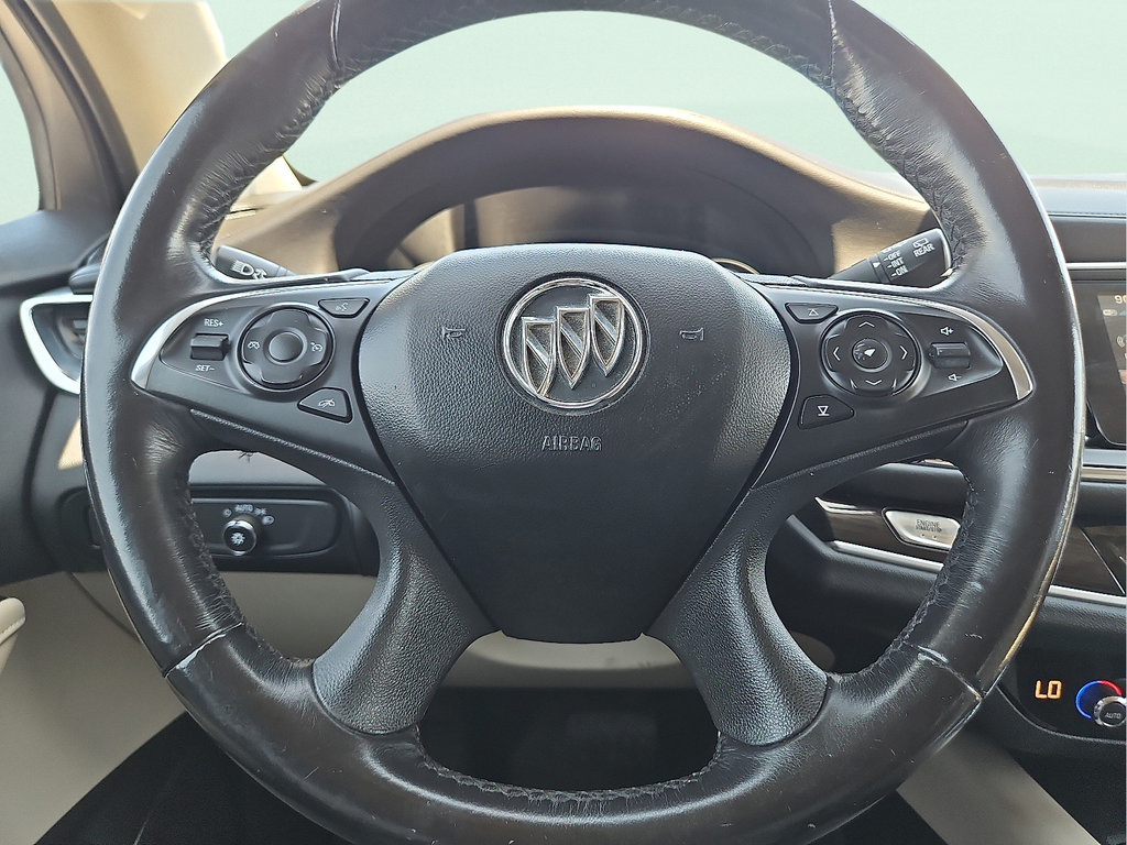 Used 2018 Buick Enclave Essence FWD image 19