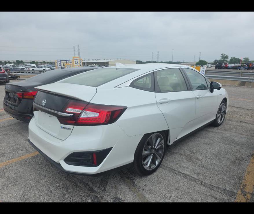 Used 2018 Honda Clarity Plug-In Hybrid image 9