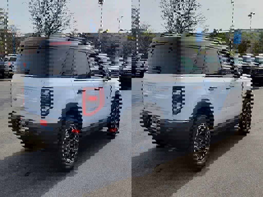 New 2026 Ford Bronco Sport Outer Banks AWD/4WD image 5