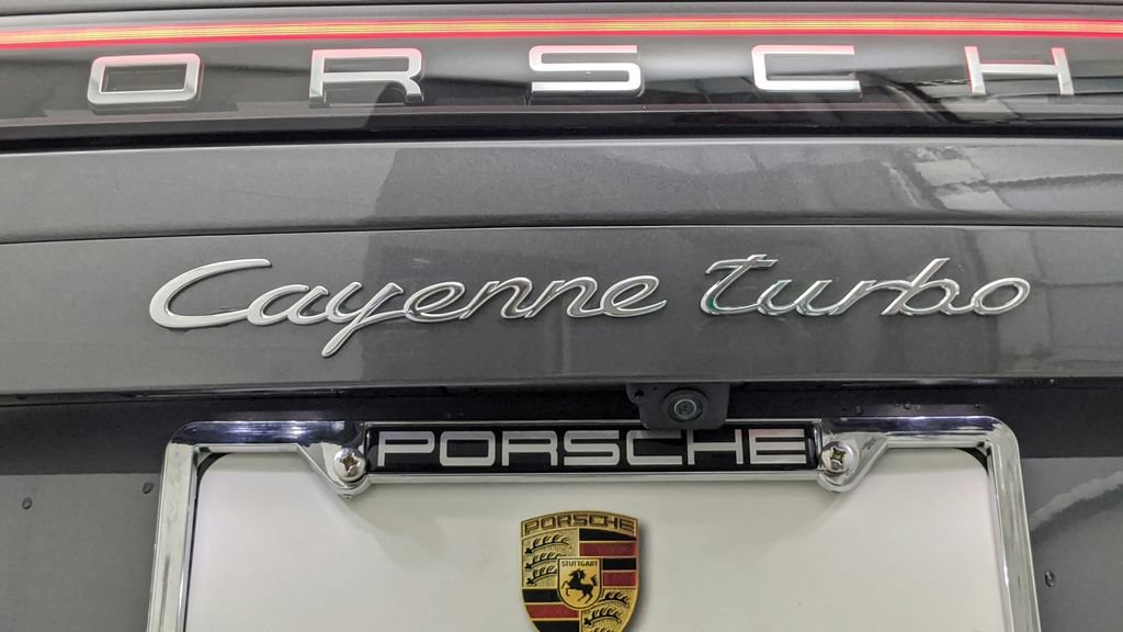 Certified 2023 Porsche Cayenne Turbo AWD/4WD image 58