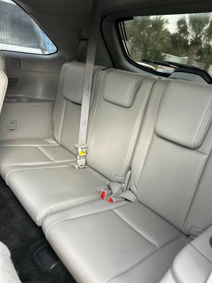 Used 2016 Toyota Highlander Limited image 22