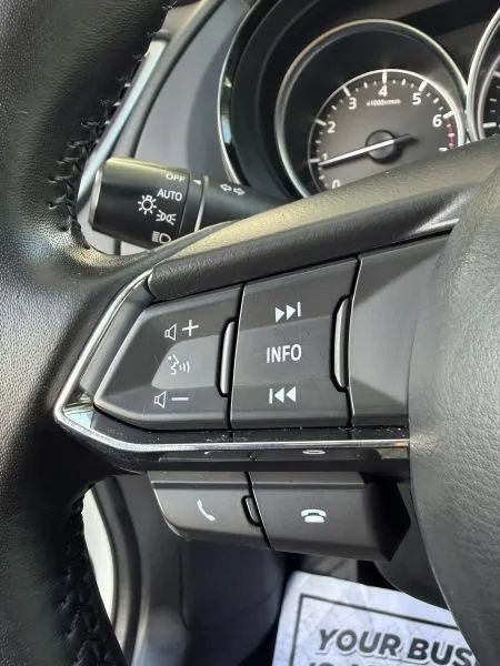 Used 2018 MAZDA CX-9 Touring FWD image 32