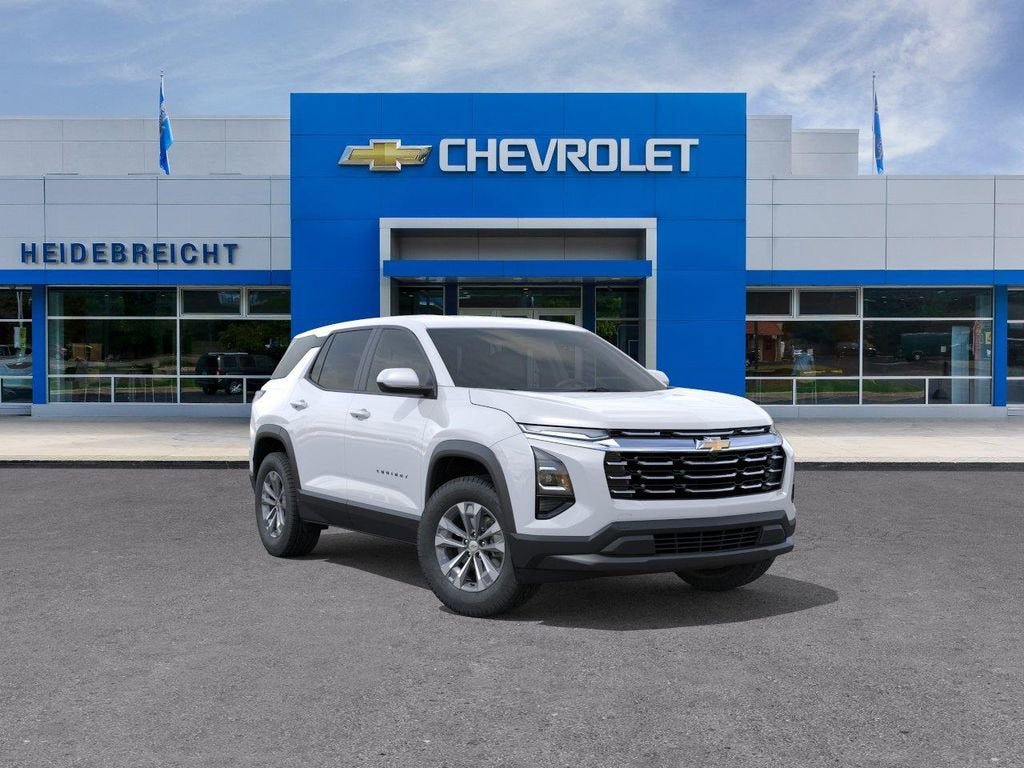 New 2026 Chevrolet Equinox LT w/ Convenience Package II FWD image 1