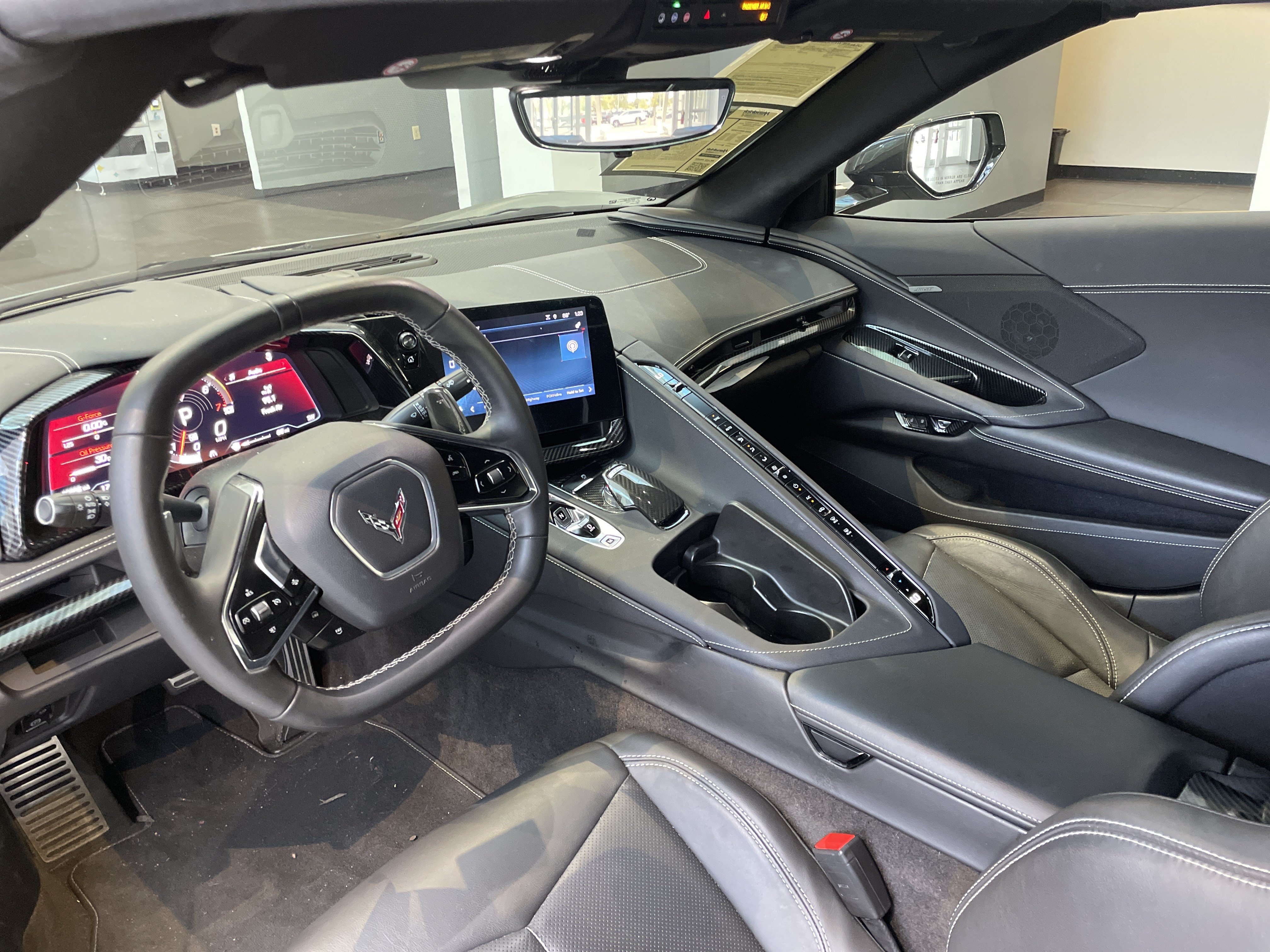 Used 2024 Chevrolet Corvette Stingray Coupe w/ Z51 Performance Package RWD image 32
