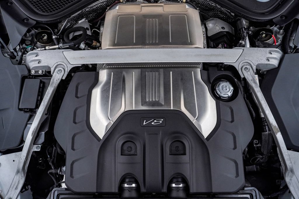 Used 2021 Bentley Continental GT AWD/4WD image 35
