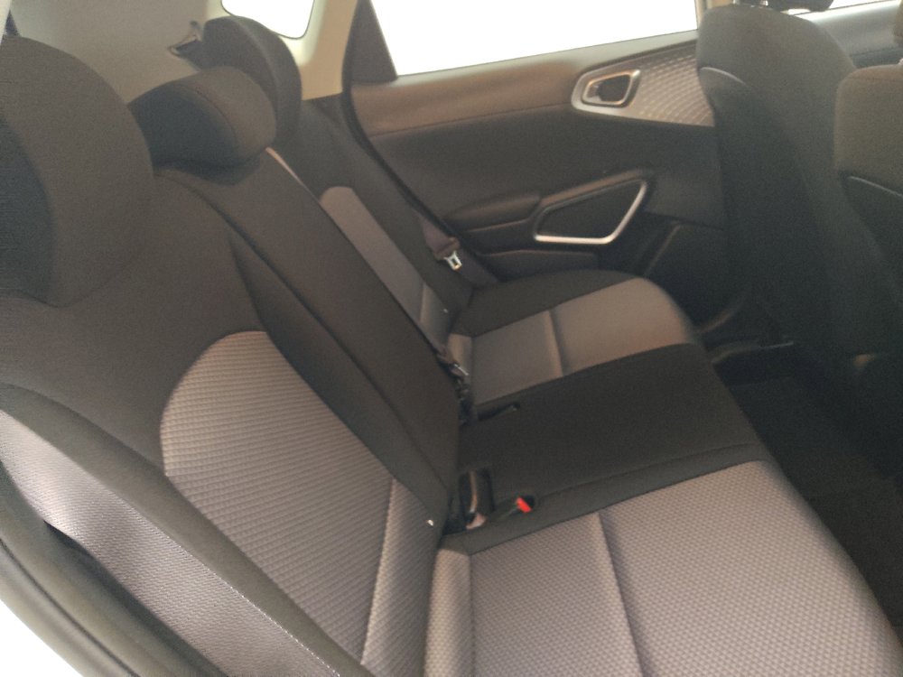 Used 2025 Kia Soul S FWD image 19