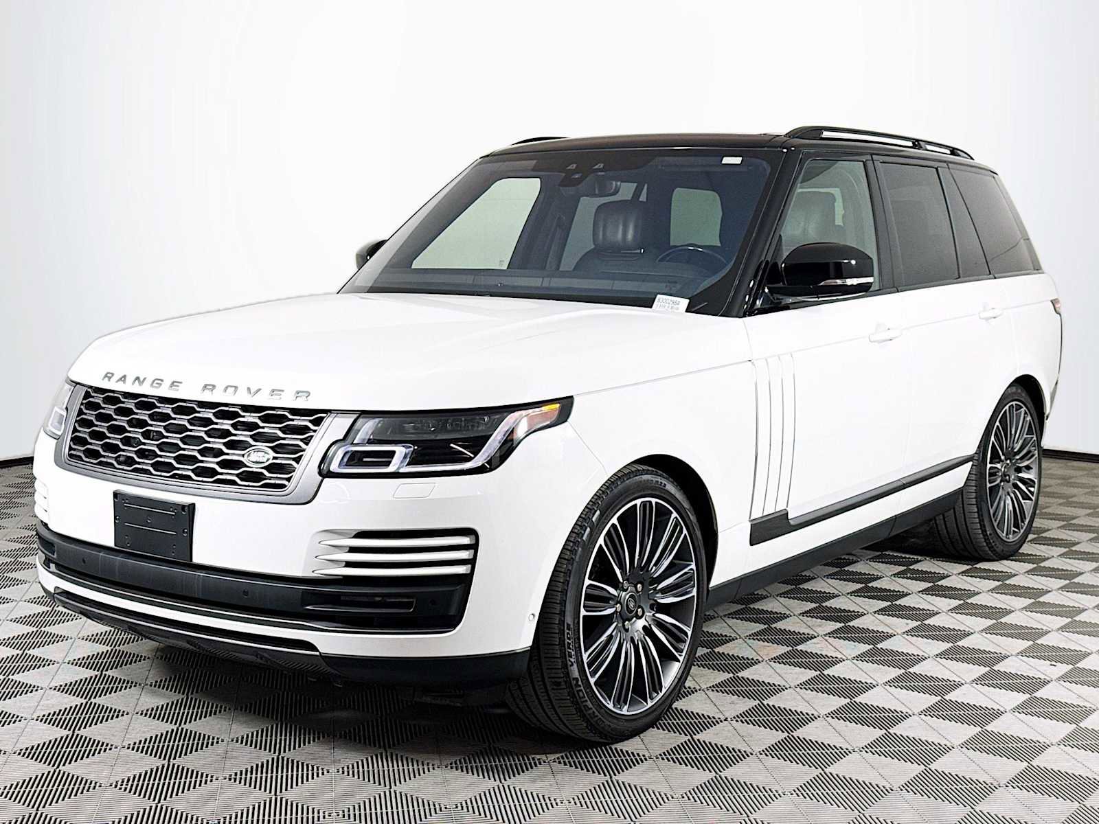 Used 2022 Land Rover Range Rover P525 Westminster Edition image 1