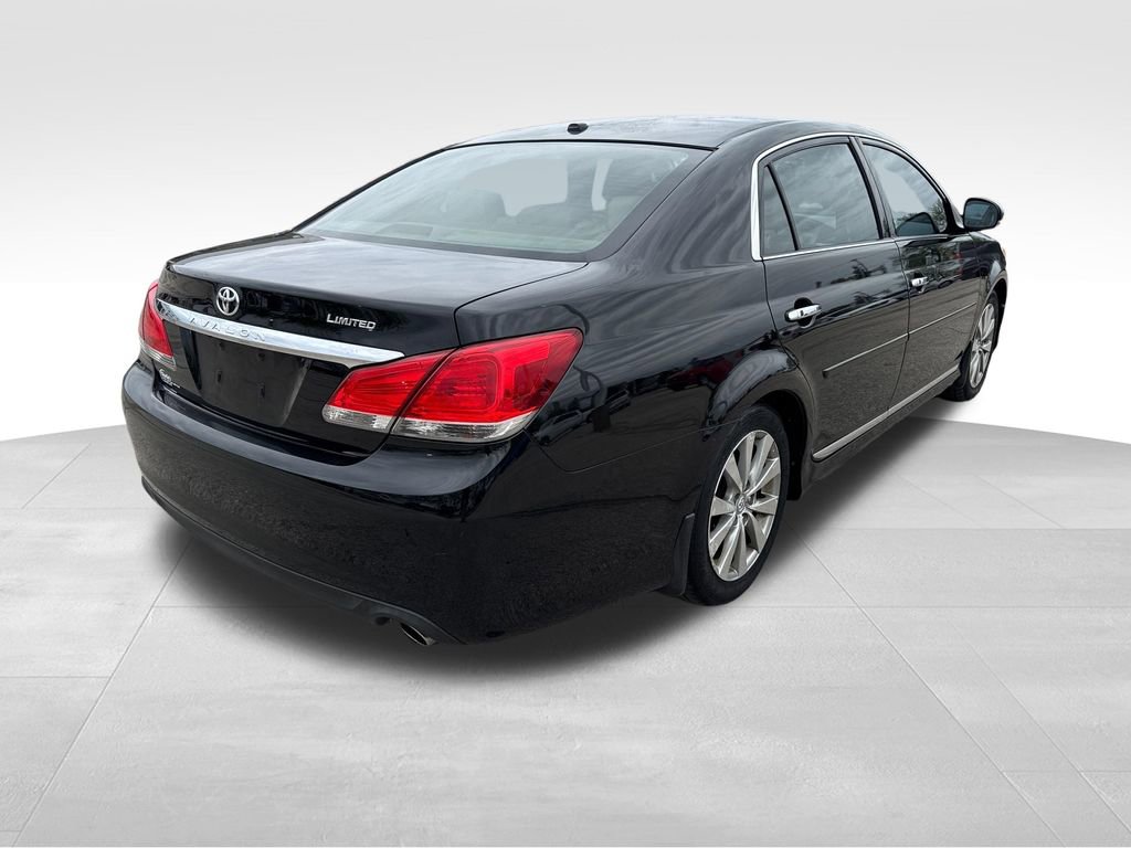 Used 2011 Toyota Avalon Limited FWD image 6