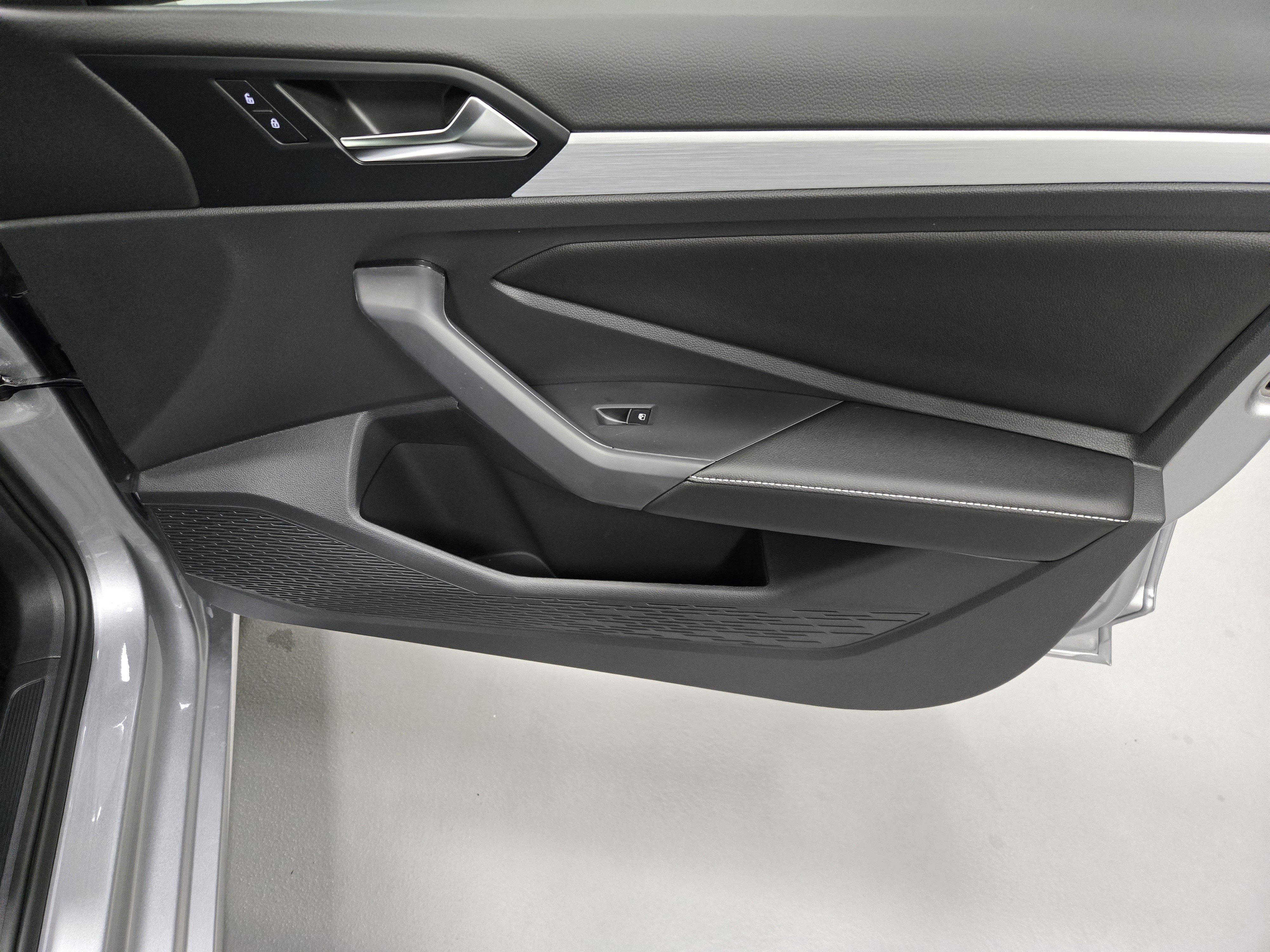 New 2025 Volkswagen Jetta Sport image 10