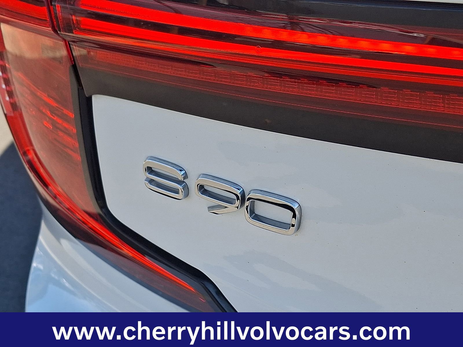 Certified 2023 Volvo S90 B6 Plus w/ Protection Package Premier image 31