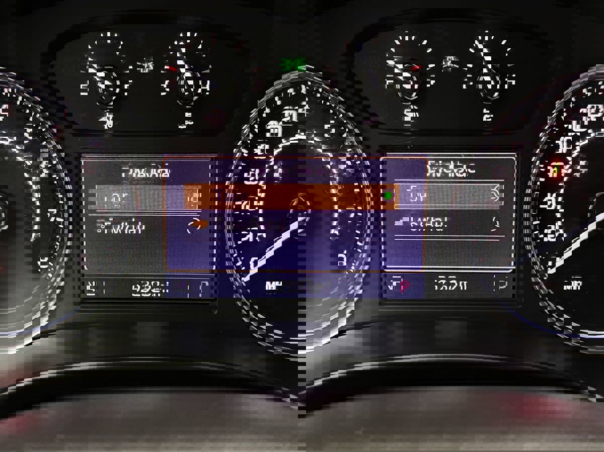 Used 2021 Buick Enclave Essence w/ Experience Buick Package image 10