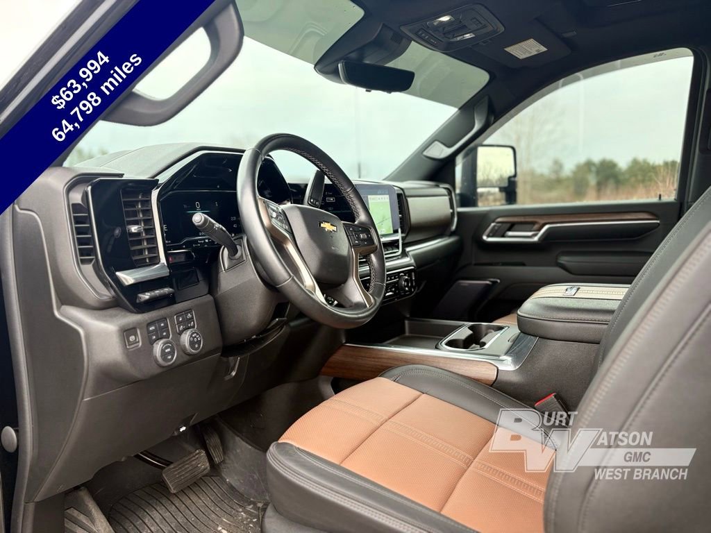 Used 2024 Chevrolet Silverado 3500 High Country w/ High Country Premium Package AWD/4WD image 10
