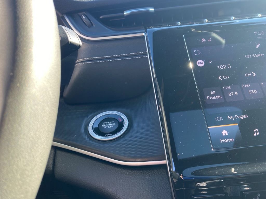 Certified 2023 Jeep Grand Cherokee Altitude image 24