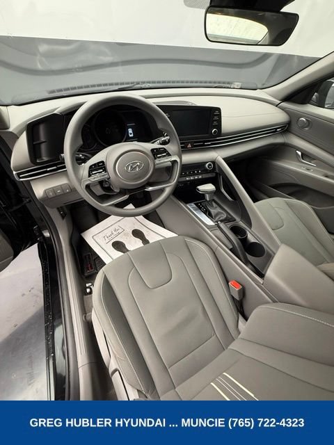 Used 2023 Hyundai Elantra SEL FWD image 50