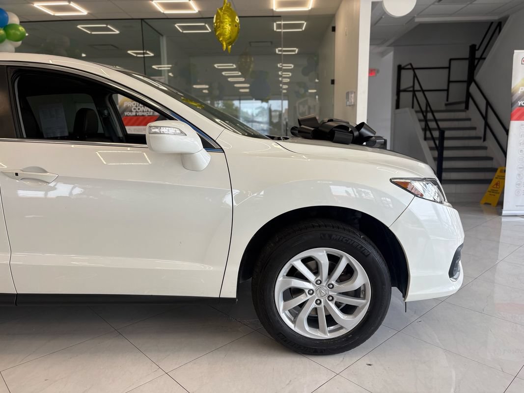 Used 2017 Acura RDX AWD w/ Technology Package image 9