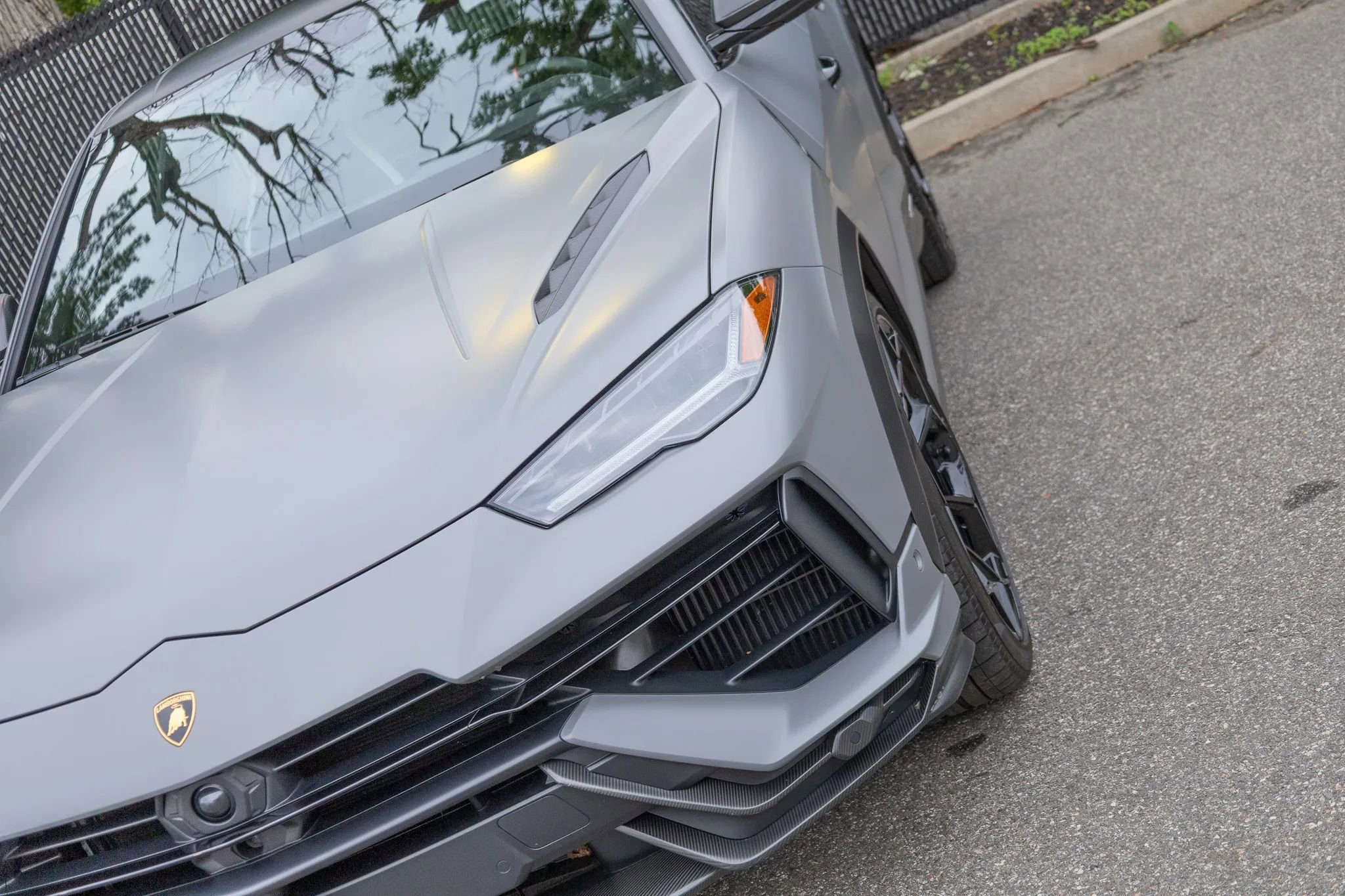 Used 2024 Lamborghini Urus Performante AWD/4WD image 14