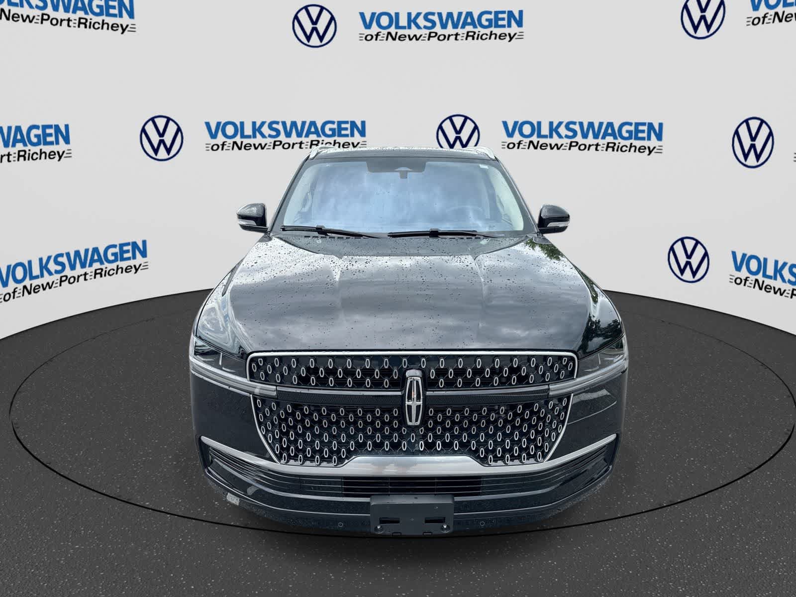 Used 2025 Lincoln Navigator Reserve AWD/4WD image 17
