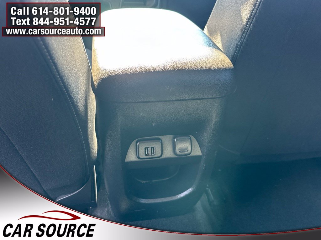 Used 2015 Chevrolet Colorado LT w/ LT Convenience Package RWD image 18
