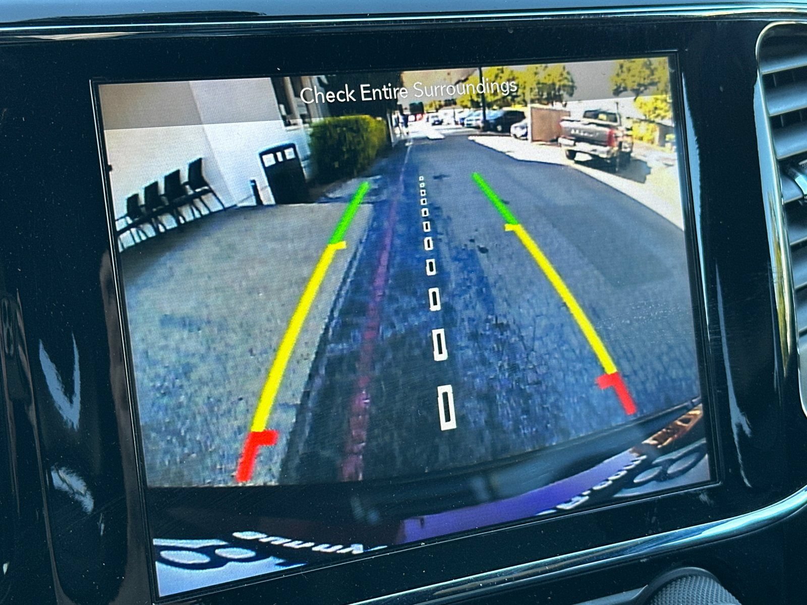 Used 2019 Jeep Grand Cherokee Altitude AWD/4WD image 19