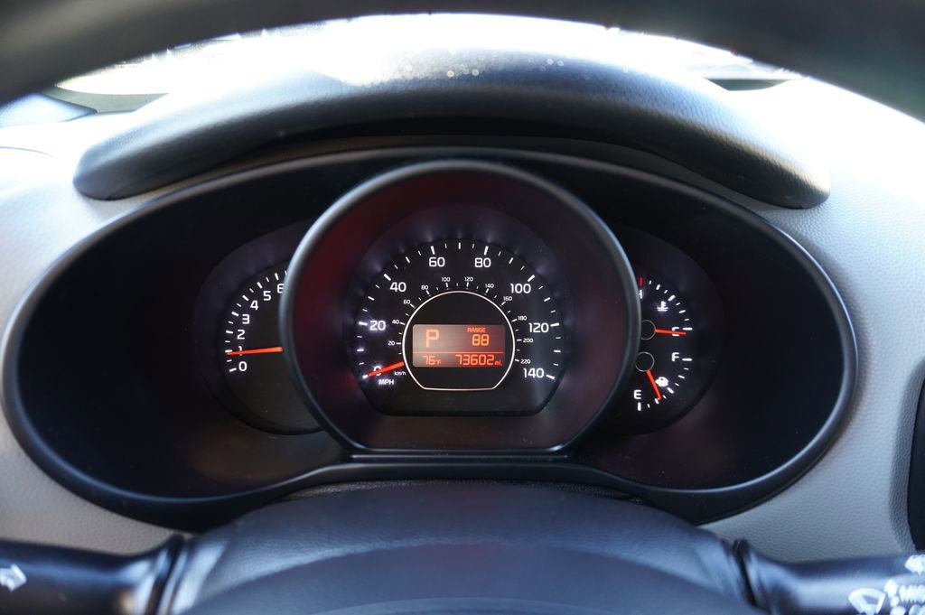 Used 2019 Kia Soul image 15