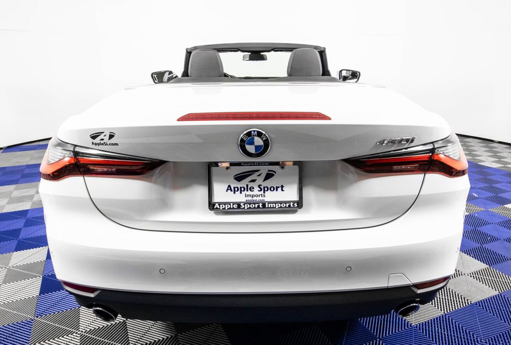 Used 2021 BMW 430i Convertible w/ Convenience Package image 7