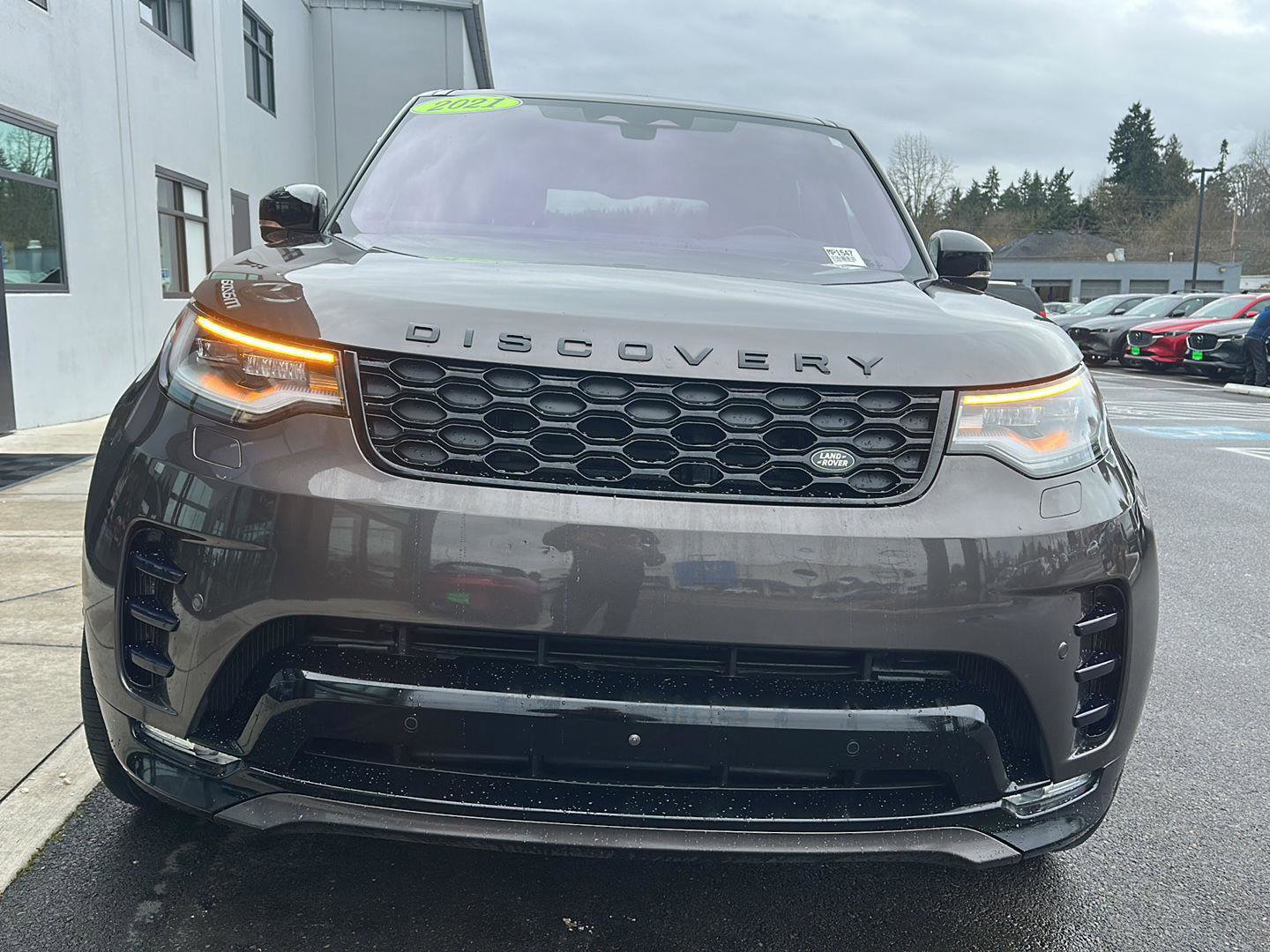 Used 2021 Land Rover Discovery HSE R-Dynamic image 10