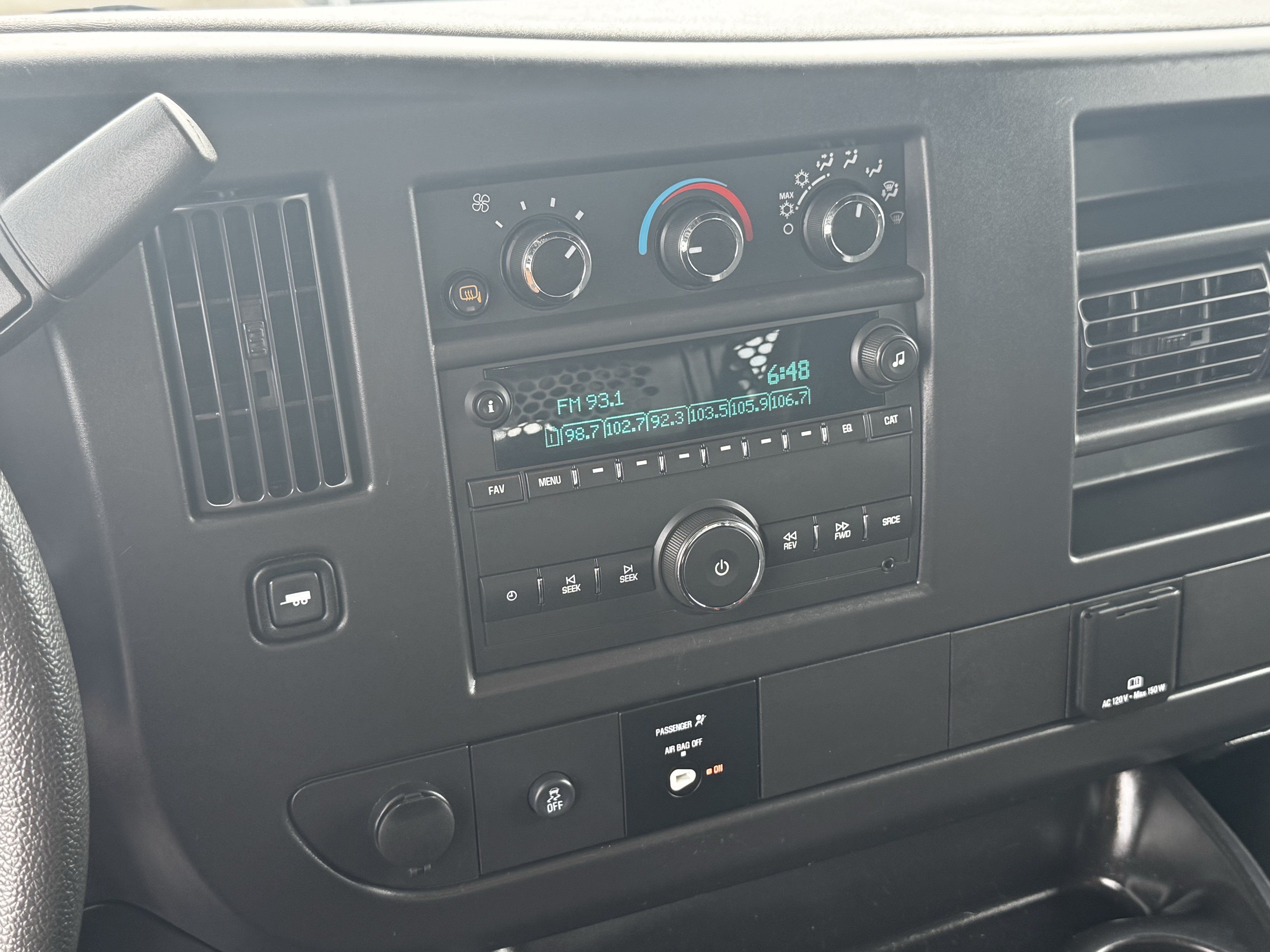 Used 2024 GMC Savana 2500 w/ Driver Convenience Package RWD image 17