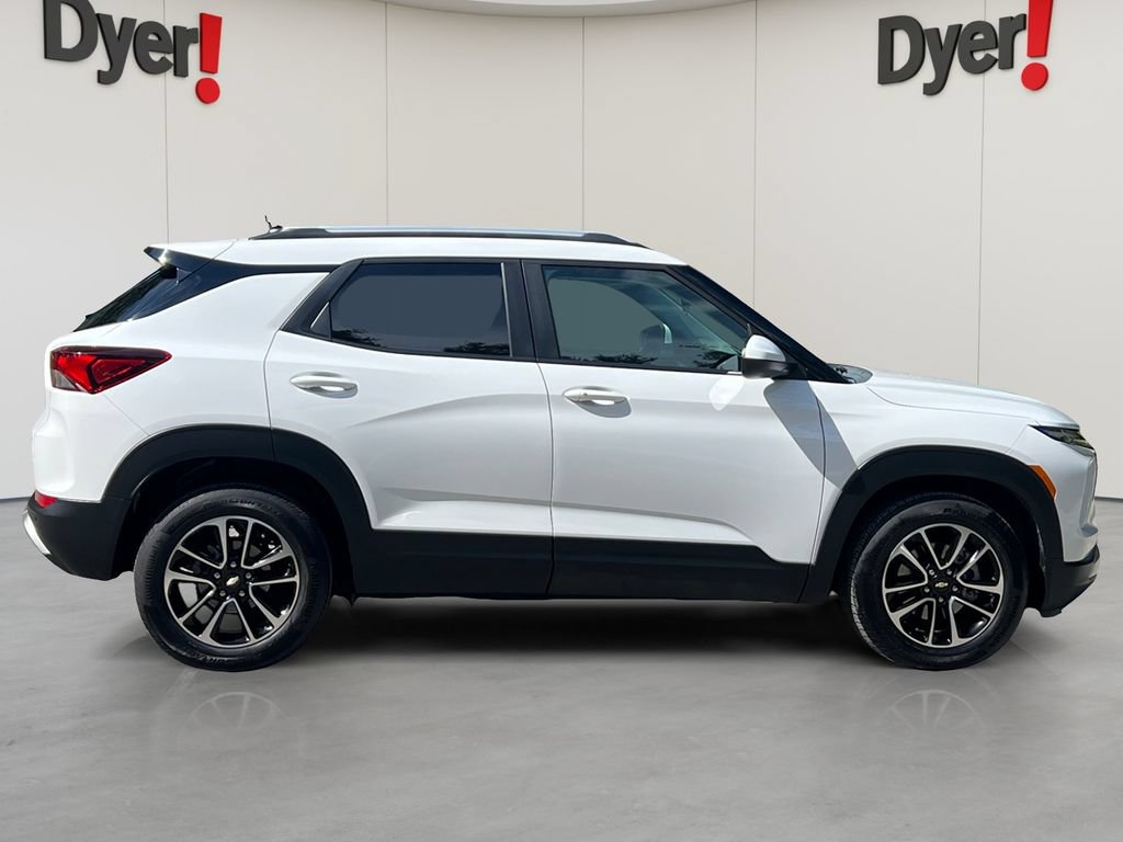 Certified 2024 Chevrolet TrailBlazer LT w/ Driver Confidence Package FWD image 6