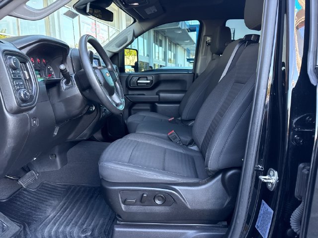 Used 2024 Chevrolet Silverado 2500 Custom w/ Custom Value Package AWD/4WD image 9