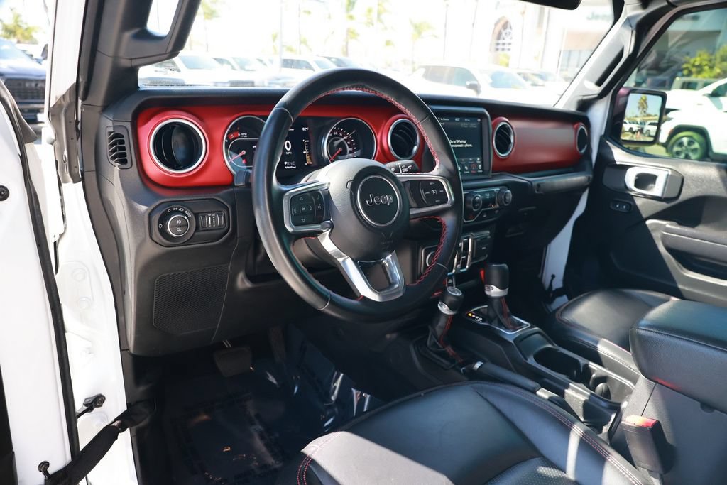 Used 2021 Jeep Gladiator Rubicon AWD/4WD image 18