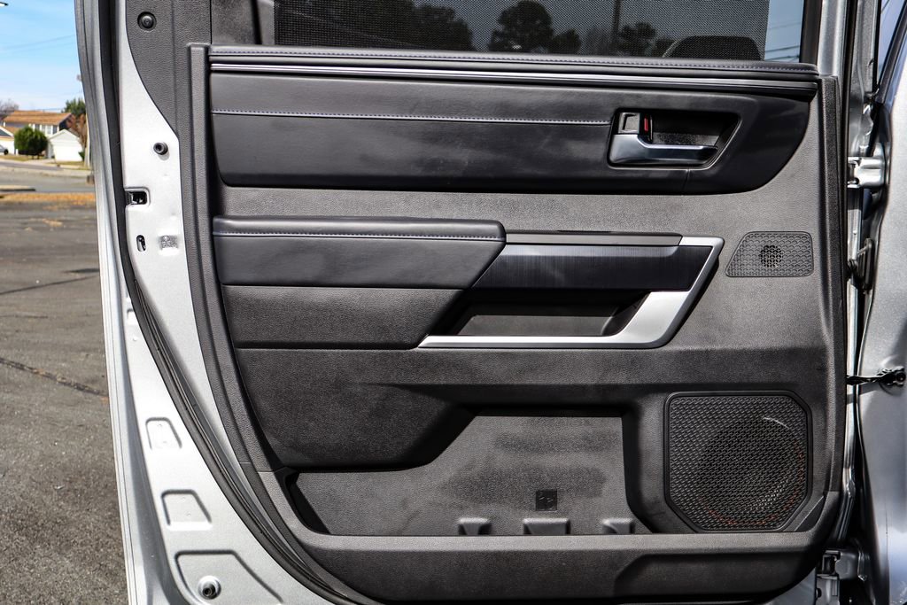 Used 2025 Toyota Tundra Platinum image 37