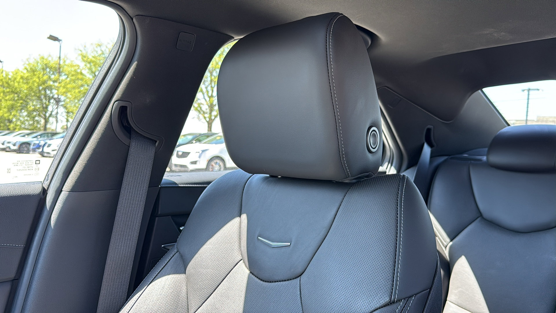 Certified 2022 Cadillac CT4 Premium Luxury AWD/4WD image 24
